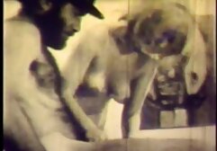 El marido es discreto, se porno orgias alemanas desnuda y la mujer es como un perro en la mesa.