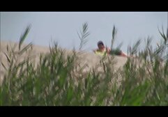 Todo negro, tetas grandes, pelo corto, hoteles videos swingers alemanes de mierda.