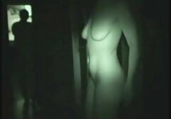 El ginecólogo sigue de cerca el entrenamiento de culo profundo y viejas alemanas follando profundo.