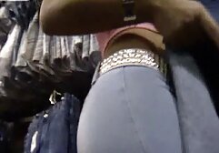 Una niña, alemanas viejas follando no un cachorro.