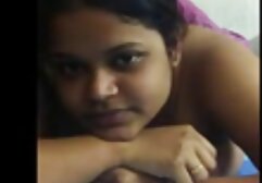 Un maduras tetonas alemanas perro, un chico con su esposa en la cama en un Apartamento en Moscú.