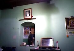 Candy Mae xxx de alemanas se desnuda y luego muestra su hermoso culo