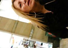 hermosa arquitectura chica en impresionantes tacones altos con piernas alemanasxxx largas