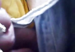 Por dinero decidido a sentarse en el coche para mí hacer una mamada y follar alemanasxxx